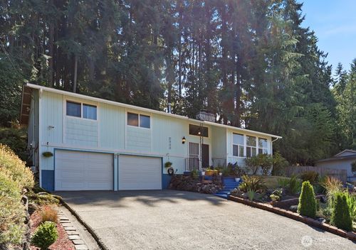 6933 4th Way Se, Lacey, WA, 98503-1407 | Card Image