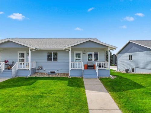 1925 N Main St, Spearfish, SD, 57783-2916 | Card Image