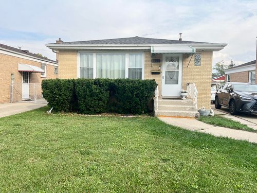 3639 Dora St, Franklin Park, IL, 60131-1613 | Card Image