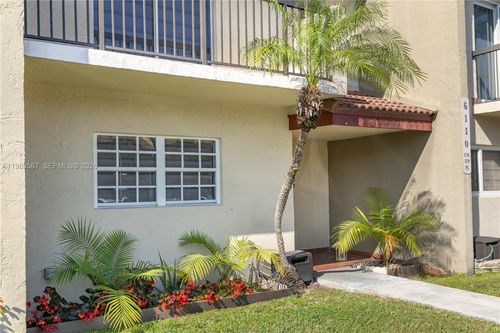 1705-6110 Sw 129th Pl, Miami, FL, 33183-5250 | Card Image