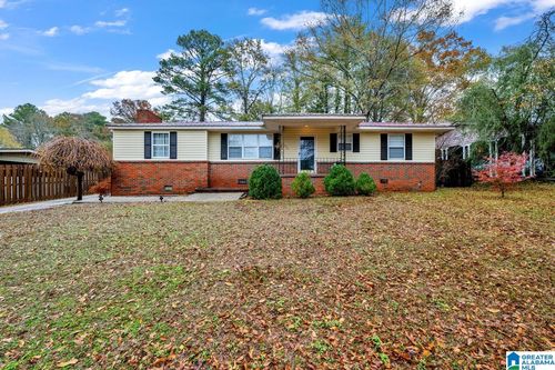 10 Pine Cir, ONEONTA, AL, 35121-1949 | Card Image