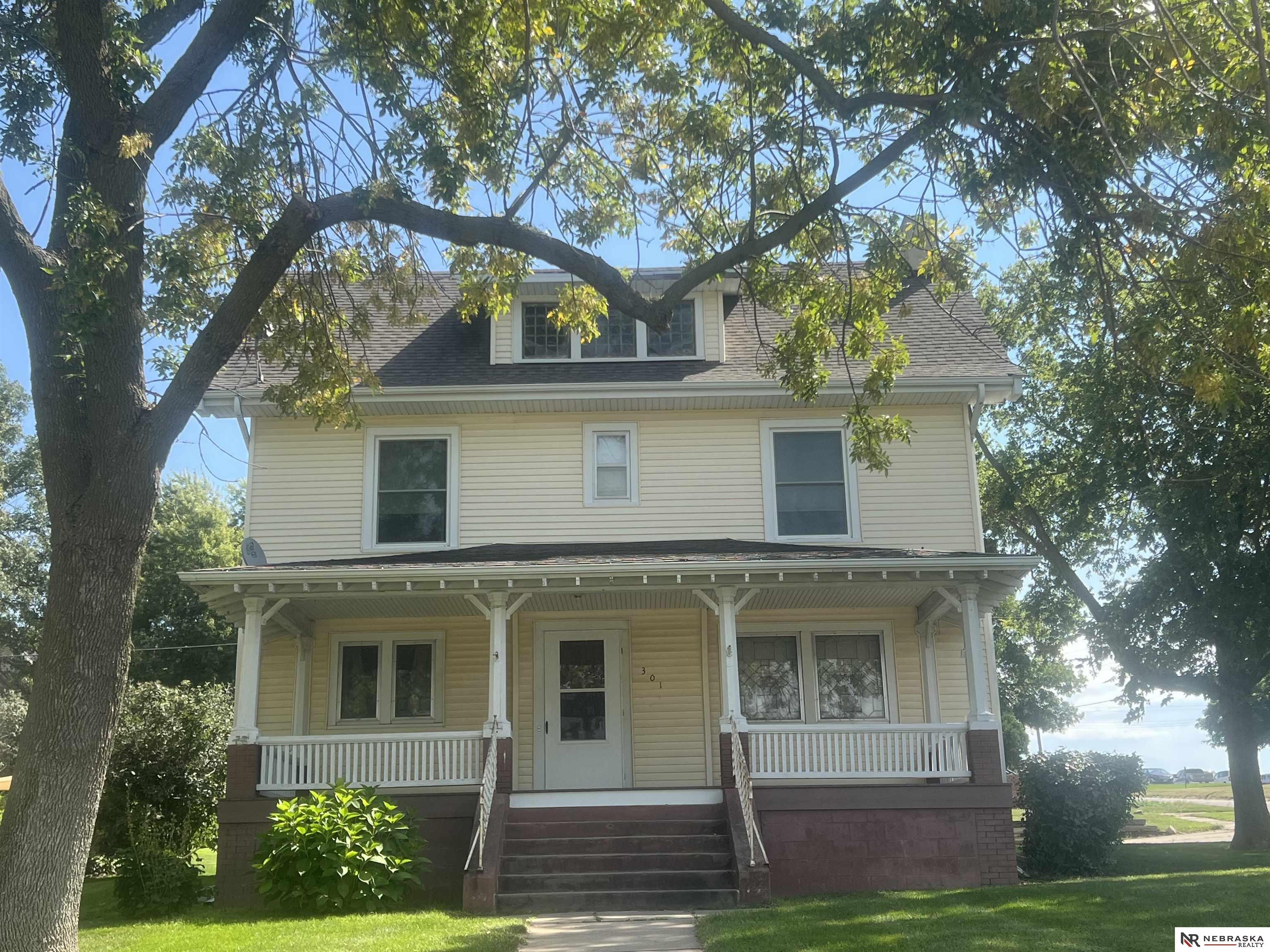 Thomas Ave, Oakland, NE 68045