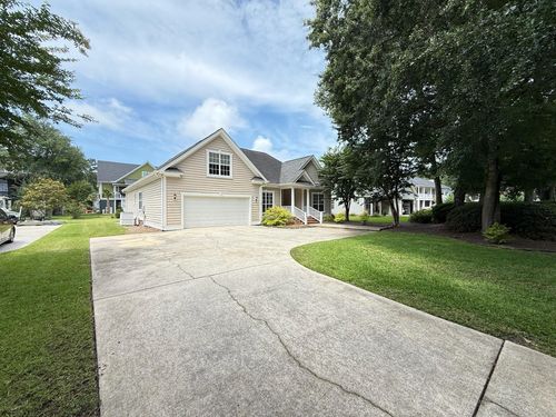 213 Ashmont Dr, Wando, SC, 29492-7812 | Card Image