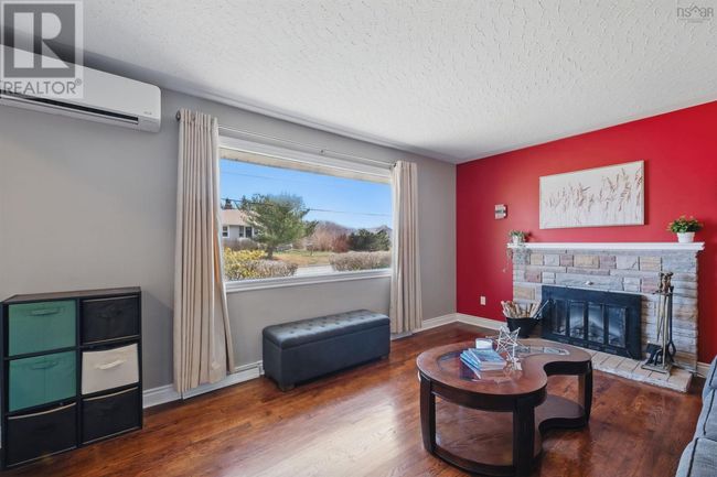 28 Ellen Drive, House other with 2 bedrooms, 2 bathrooms and null parking in Dartmouth NS | Image 4