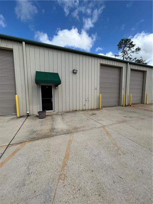 200-277 General Patton Ave, Mandeville, LA, 70471-8701 | Card Image