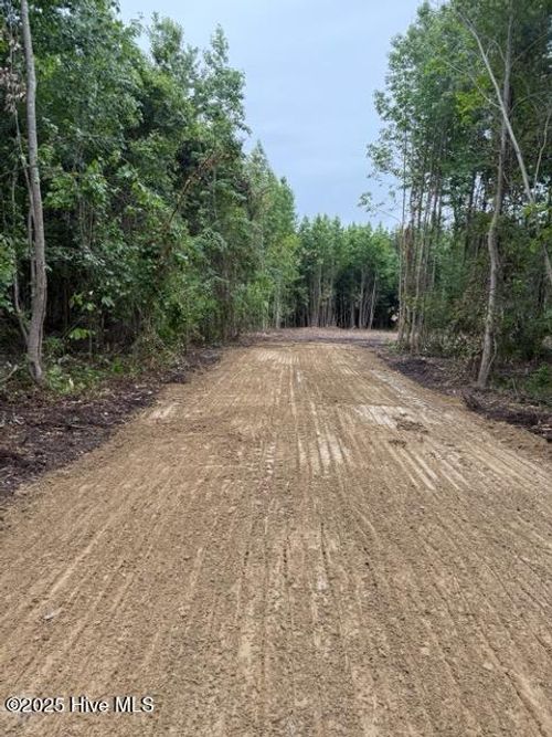 #8 E Ridge Rd, Shawboro, NC, 27973 | Card Image