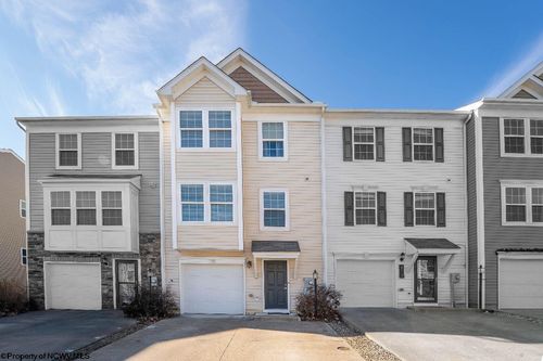 115 Tee Dr, Maidsville, WV, 26541-1102 | Card Image