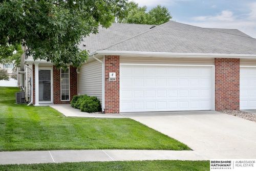 1809 N 176th Ct, Omaha, NE, 68118-6032 | Card Image