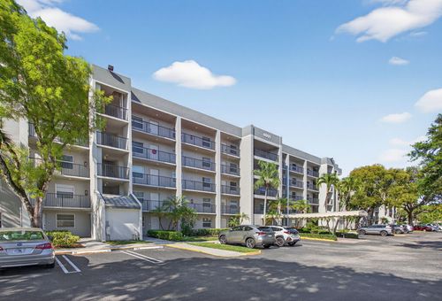 302-4091 Cypress Reach Court, Pompano Beach, FL, 33069 | Card Image