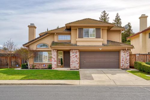 716 Hemmingway Ct, Tracy, CA, 95376-8700 | Card Image