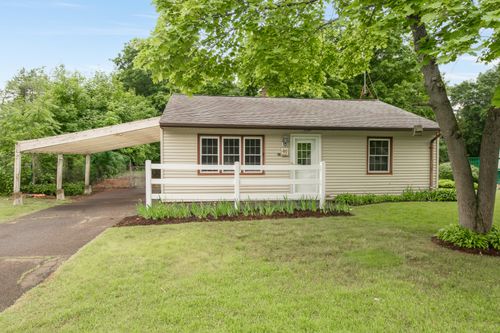 57 Hellstrom Rd, East Haven, CT, 06512-1321 | Card Image