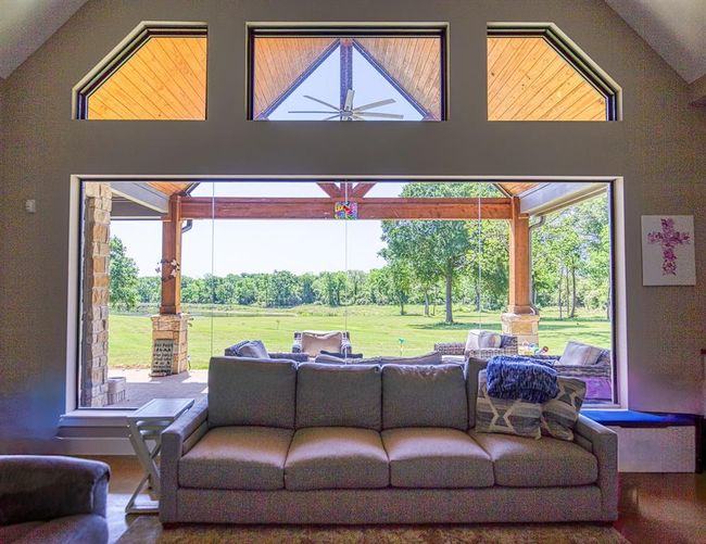 2865 Woodland Ranch Lane, Home with 0 bedrooms, 5 bathrooms and 3 parking in Chappell Hill TX | Image 18