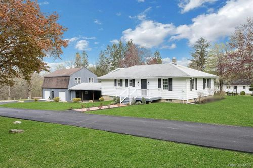 85 Harmony Hill Rd, Pawling, NY, 12564-2027 | Card Image