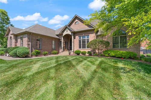 6000 English Ct, Floyds Knobs, IN, 47119-8900 | Card Image