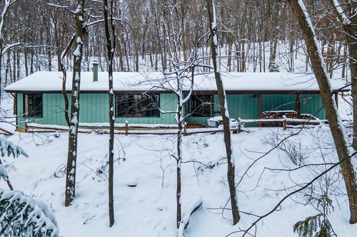 2548 Woodhaven Rd, Eau Claire, WI, 54703-9753 | Card Image