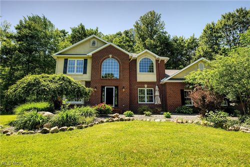 8744 Tippecanoe Rd, Canfield, OH, 44406-8107 | Card Image