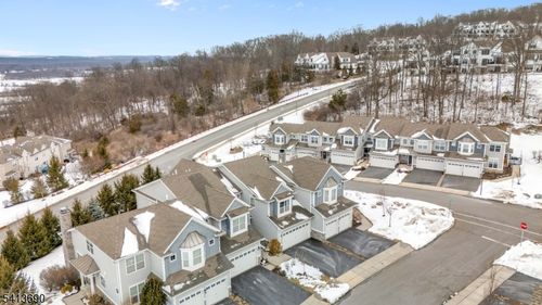 29 Blazingstar Way, Hackettstown, NJ, 07840-3136 | Card Image