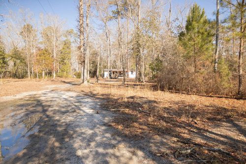 825 Glen Street, Walterboro, SC, 29488 | Card Image