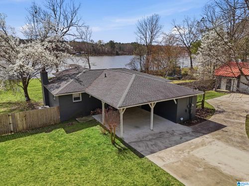 2306 Shore Dr, ASHVILLE, AL, 35953-7627 | Card Image