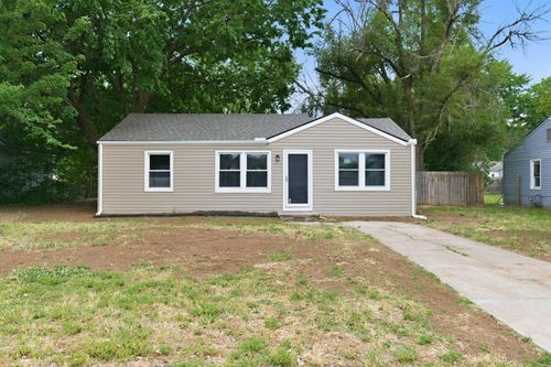 4621 S Laclede Ave, Wichita, KS, 67217 | Card Image