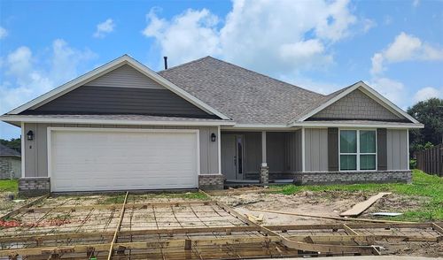 8 Greystone Ct, Angleton, TX, 77515-1218 | Card Image