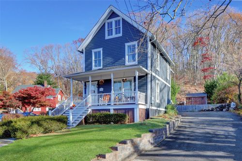 603 High St, Port Jefferson, NY, 11777-1747 | Card Image