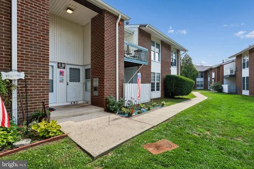 4m1-275 Green St, EDGEWATER PARK, NJ, 08010-2430 | Card Image