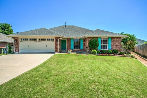 701 Adam Ct, Edmond, OK, 73003-4388 | Card Image