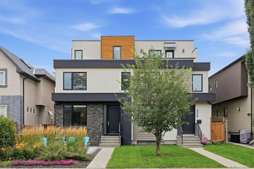 2418 24a St Sw, Calgary, AB, T3E1W1 | Card Image