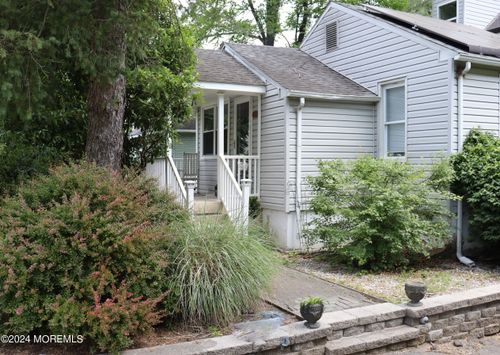 516 Regenhard Ave, MOORESTOWN, NJ, 08057-2246 | Card Image