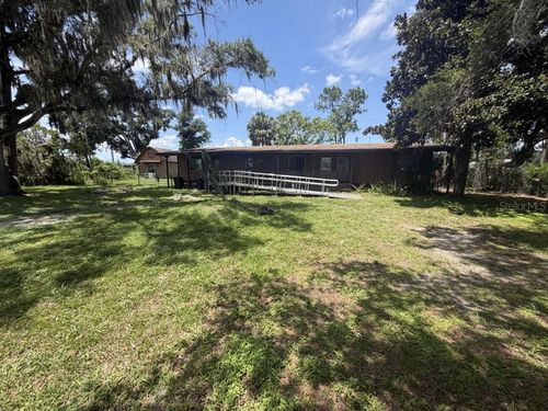 9818 Reylinda Ave, THONOTOSASSA, FL, 33592-3317 | Card Image
