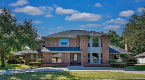 2034 Wheeler Creek Dr, Gainesville, TX, 76240-4515 | Card Image