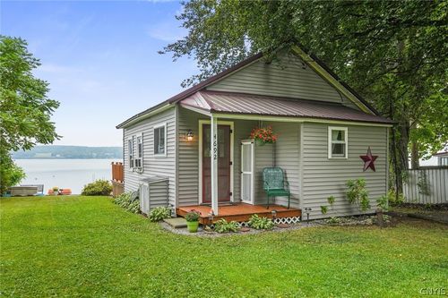 4692 W Lake Rd, Auburn, NY, 13021 | Card Image