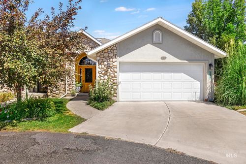 119 Mulberry Ln, Hagerman, ID, 83332-5035 | Card Image