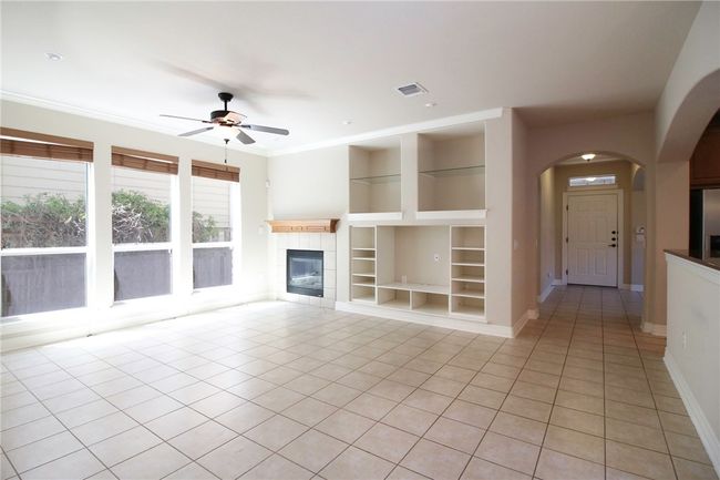 4225 Threadgill St, House other with 3 bedrooms, 3 bathrooms and 2 parking in Austin TX | Image 18