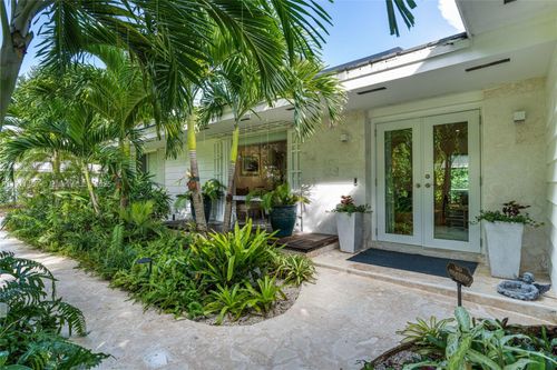 14941 Sw 69th Ct, Palmetto Bay, FL, 33158-2107 | Card Image