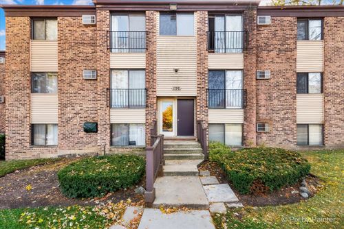 302-196 Dunteman Drive, Glendale Heights, IL, 60139 | Card Image