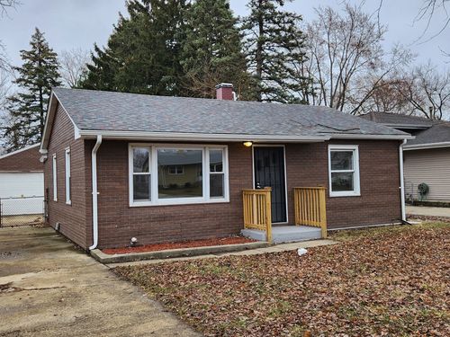 3811 N Park St, Westmont, IL, 60559-1003 | Card Image
