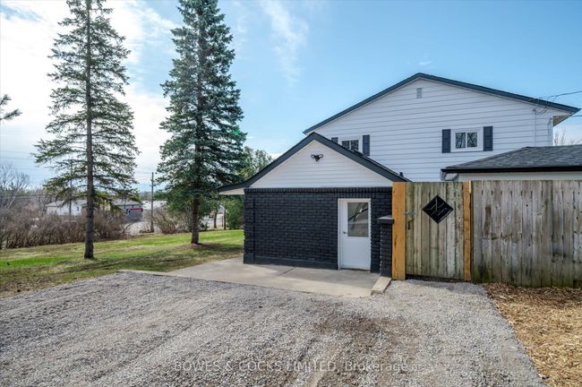 1695 Killoran Rd, House other with 4 bedrooms, 2 bathrooms and 4 parking in Selwyn ON | Image 36