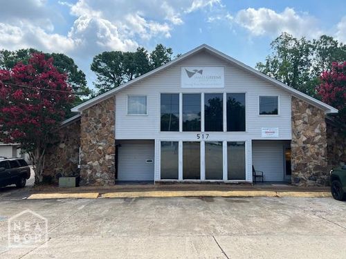 517 Southwest Dr, Jonesboro, AR, 72401-5858 | Card Image