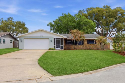 5525 Chenault Avenue, EDGEWOOD, FL, 32839 | Card Image