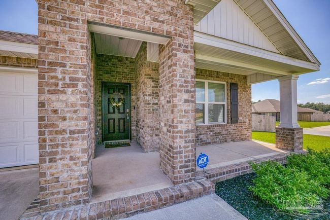 9336 Tara Cir, House other with 4 bedrooms, 2 bathrooms and null parking in Milton FL | Image 9