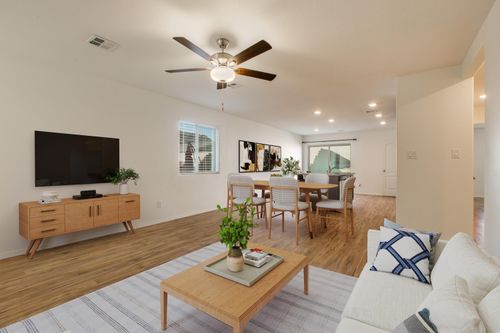 456 Chafey Dr Sw, Los Lunas, NM, 87031-7453 | Card Image