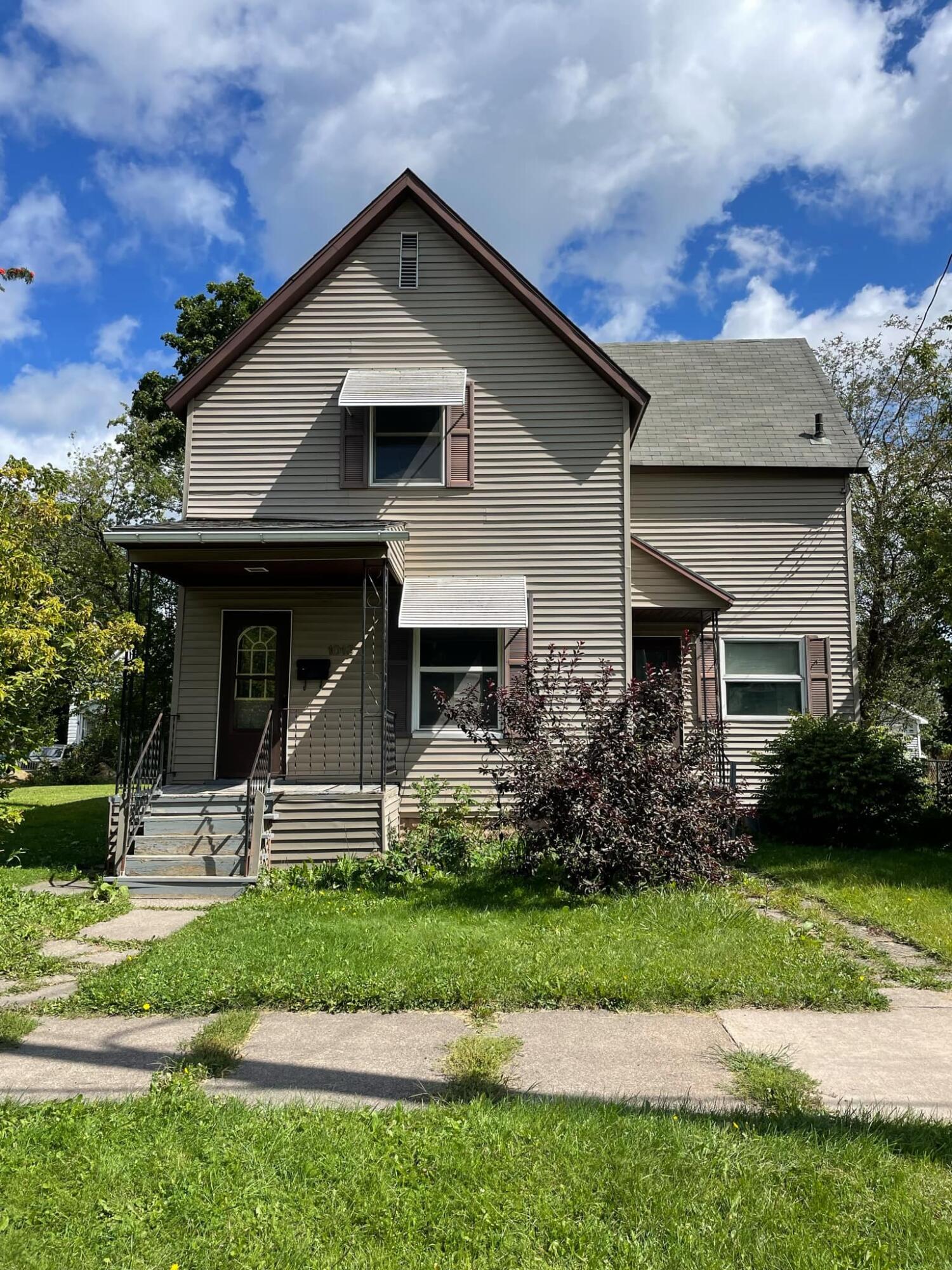 Young St, Sault Sainte Marie, MI 49783