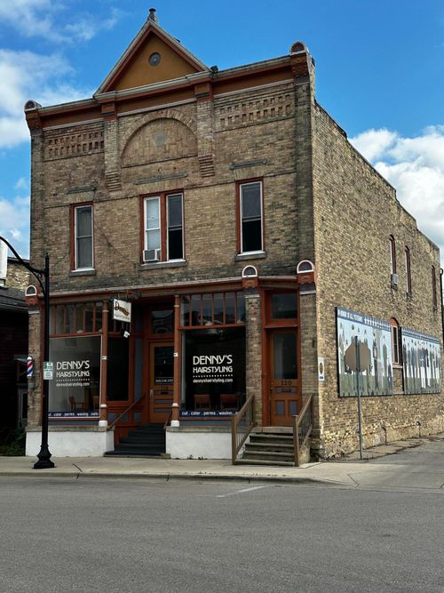 118 W Lake St, LAKE MILLS, WI, 53551-1513 | Card Image