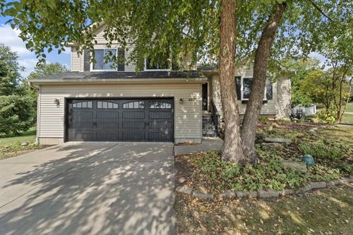 120 Stonefield Circle, Mount Horeb, WI, 53572 | Card Image