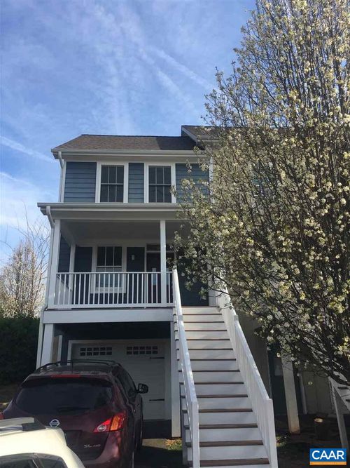 1211 John St, CHARLOTTESVILLE, VA, 22903-2327 | Card Image