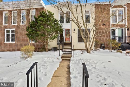 1644 Wainwright Dr, RESTON, VA, 20190-3431 | Card Image