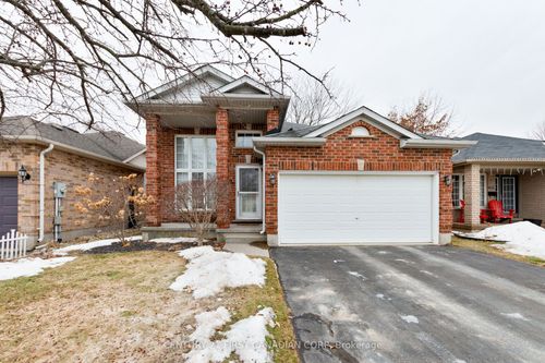 54 Willow Crescent, Strathroy Caradoc, ON, N7G4G3 | Card Image