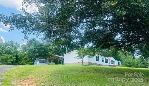 586 Jack Mckinney Rd, Forest City, NC, 28043-7407 | Card Image